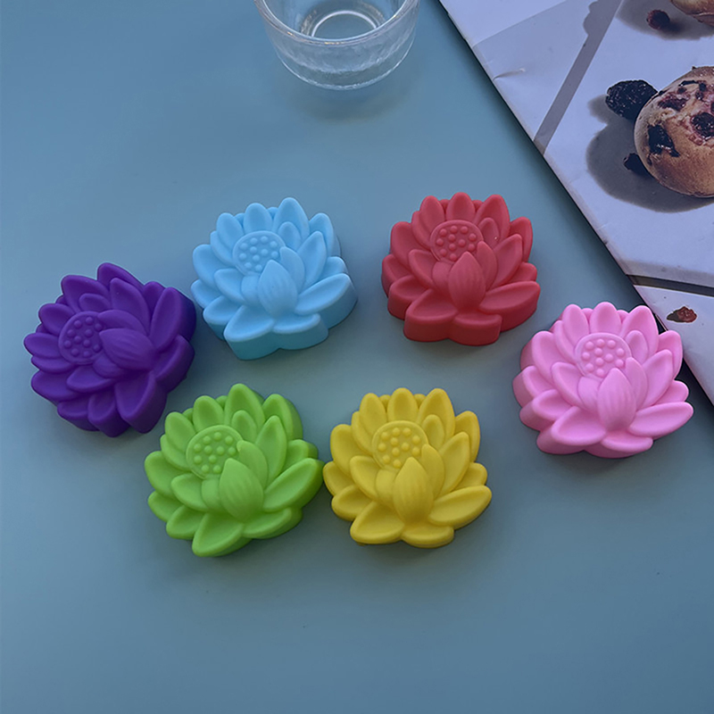 花の形をしたシリコンキャンドルモールド,日曜大工の3Dローズ - Soap Mold Silicone Loaf のレビューと価格