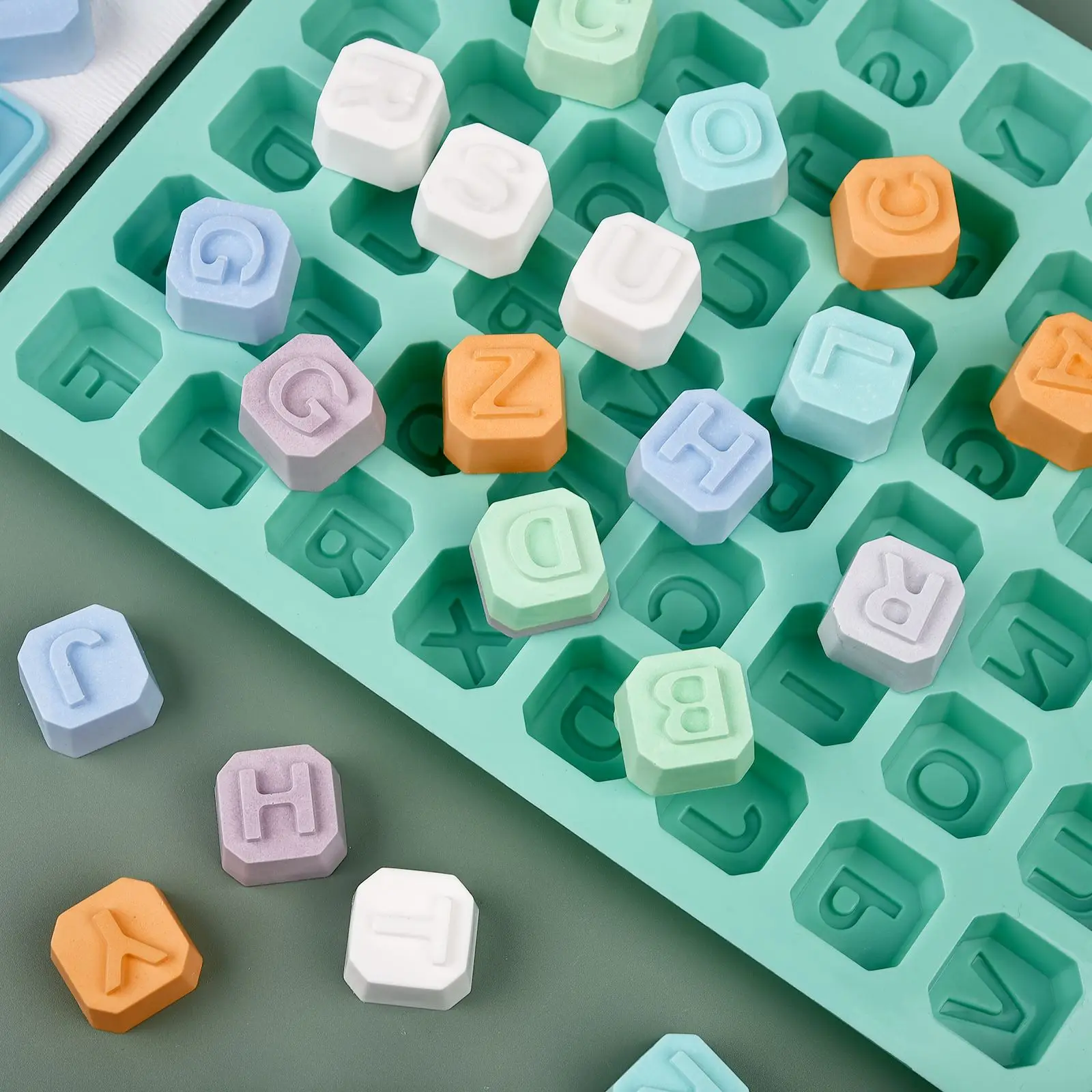 48 文字英語アルファベット文字シリコーン型石鹸型ケーキカッ - Soap Mold Silicone Loaf のレビューと価格
